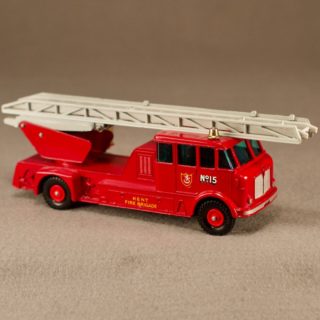 Alternative view of 英国 MatchBox公司 King Size K-15 Merryweather Fire Engine
