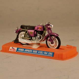 Alternative view of 西班牙 Guiloy公司 HONDA JAPAUTO 1000 4cil. ref 285