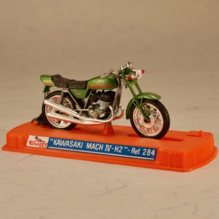 Alternative view of 西班牙 Guiloy公司 Kawasaki Mach IV-H2 Ref. 284