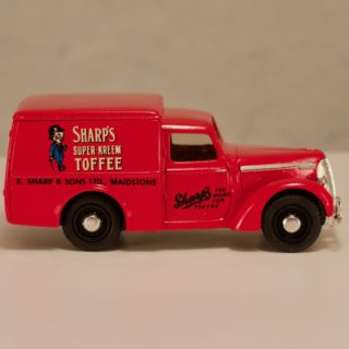 英国 DINKY TOYS   1948 Commer 8 CWT Van