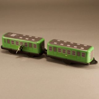 Alternative view of 二节火车 東急東横線 5000系绿色 发条驱动（无原装盒）