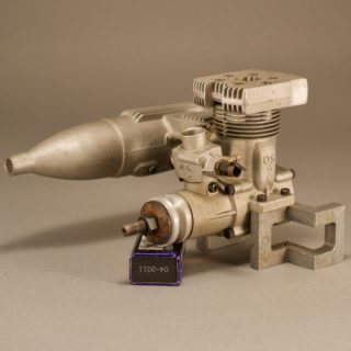 Alternative view of O.S. MAX 45F Engine