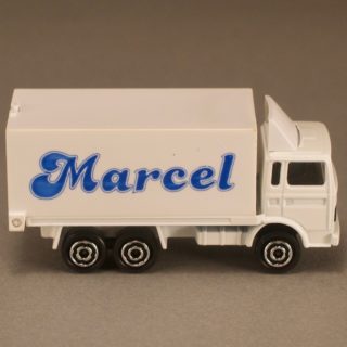 Alternative view of 法国 MAJORETTE公司 Truck Marcel Volvo Container Truck