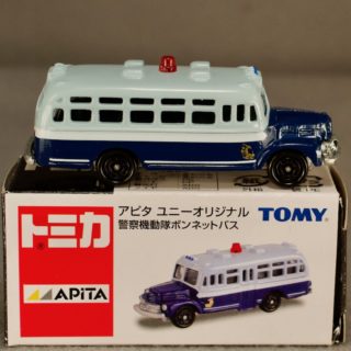TOMICA公司 警察機動隊大篷车BUS