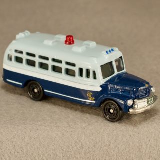 Alternative view of TOMICA公司 警察機動隊大篷车BUS