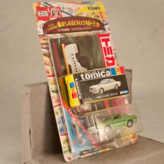 Alternative view of TOMICA公司 35周年記念 1976年版 MAZDA Cosmo