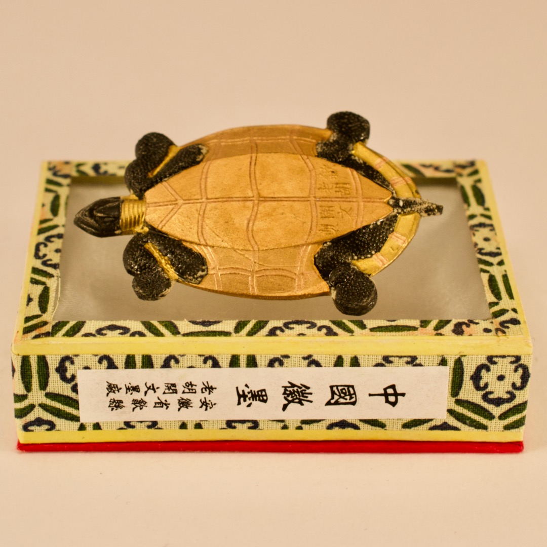 中国安徽省老胡開文墨廠製龟型墨  此为合同公司泉洋行的购物网站