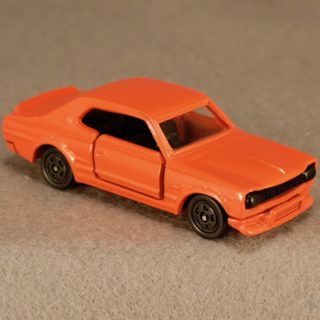 Alternative view of TOMICA公司 NISSAN   SKYLINE  H-T 2000GT-R 赛车 特别订货品