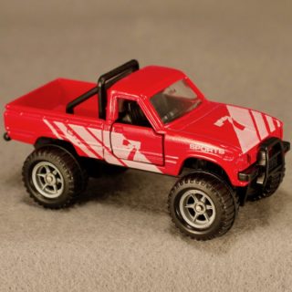 Alternative view of TOMICA公司 TOYOTA 4WD(无原外盒)