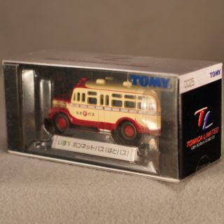 Alternative view of TOMICA公司 ISUZU 大篷车BUS  (白鸽大巴 )