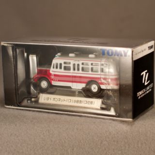 Alternative view of TOMICA公司 ISUZU 大篷车BUS  (小田急大巴式样)