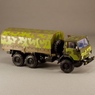 Alternative view of KAMA3 俄罗斯 軍用卡车