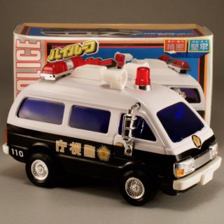 Alternative view of 日本TOT toy  警视厅警车 带有警笛