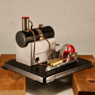 Alternative view of 英国 Mamod公司 Steam Engine Toy