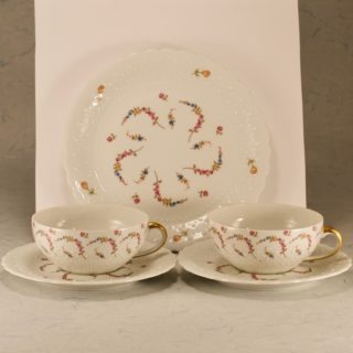 法国 Limoges公司 Georges Boyer 3件套 杯碟2客 盘188mm一枚(无原外盒)