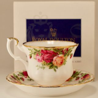 Alternative view of 英国 Royal Doulton  红茶杯碟