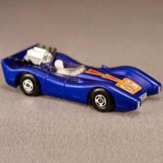Alternative view of 英国 MatchBox公司 Matchbox blue shark 61