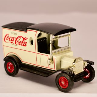 Alternative view of 英国 MatchBox公司 Models of Yesteryear Y-12 1912 Ford Model T  Coca Cola Delivery Truck