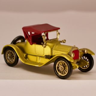 Alternative view of 英国 MatchBox公司 Models of Yesteryear Y-6 1913 CADILLAC 凯迪拉克