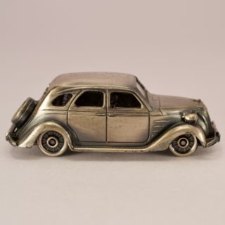 Alternative view of 日本米澤玩具 YONEZAWA TOYS DIAPET NO.08-0957 TOYOTA AA型 1936年 DIAPET发售10周年記念版模型（无外盒）