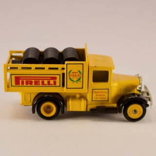 Alternative view of 英国LLEDO  DAYS GONE DG 20 PIRELLI（无外盒）