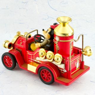 Alternative view of 米老鼠消防車 Walt Disney Company