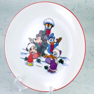 Alternative view of 旧西德Reutter Porzellan  迪士尼圣诞装饰挂盘 DISNEY