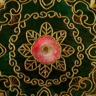 Alternative view of 中国刺绣  花卉手绣花瓶垫