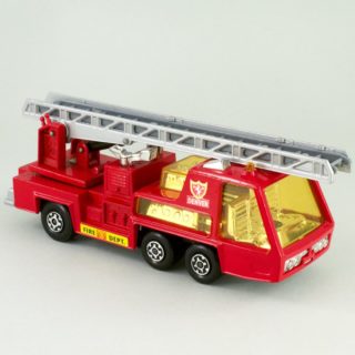 Alternative view of 英国matchbox  Super Kings K-9 Fire Tender 1972 Lesney Product PAT No.1238927