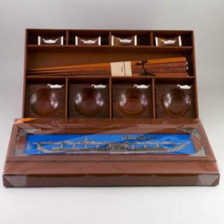 Alternative view of 泰王国 Siamese Rose Wood（紫檀） 餐具套装