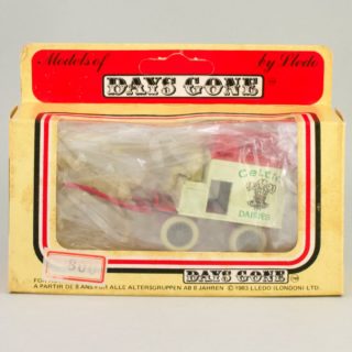 Alternative view of 英国LLEDO 乳业 馬車 ケルト乳業 MODEL OF DAYS GONE celtic DAIRIES