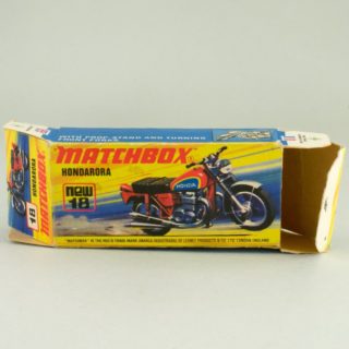 Alternative view of 英国matchbox  HONDARODA NEW18 1974