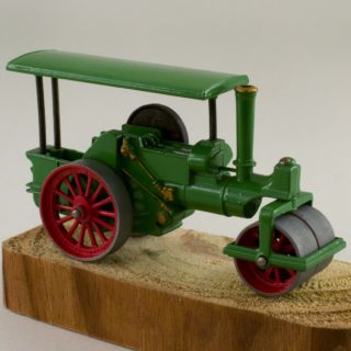 Alternative view of 英国matchbox  Models of Yesteryear AVELING AND FORTER ROAD ROLLER No.11