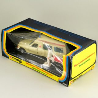 Alternative view of 英国Corgi  奔驰救护车車 Mercedes Bonna 2500 Ambulance No.406