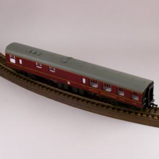 Alternative view of 英国Mainline  OO gauge 客車  餐车厢 BUFFET RESTAURANT CAR M1713