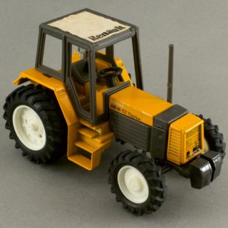 Alternative view of 意大利YAXON  拖拉机 ART.060 Renault 145-14 TX Turbo