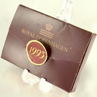 Alternative view of 丹麦Royal Copenhagen  圣诞装饰 Christmas in Denmark ‘The Skating Party’ 1993 1493701