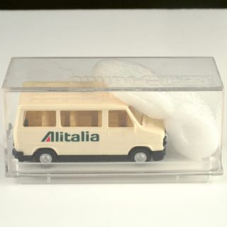Alternative view of 旧西德Rovell Praline FIAT DUCATO ALITALIA 83219 W. Germany