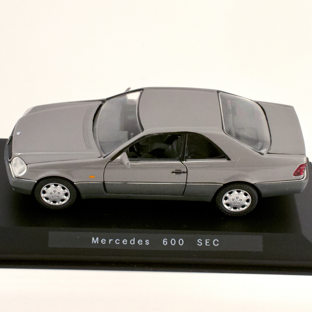 德国SCHABAK 奔驰Mercedes 600 SEC 520/3,000pieces