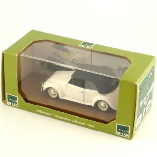Alternative view of 意大利RIO Models  Volkswagen Maggiolino cabriolet 1949 1/43
