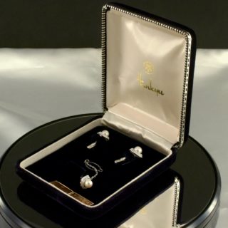 日本阪急百貨店HANKYU 天然珍珠 SILVER  领带扣，袖扣三件套